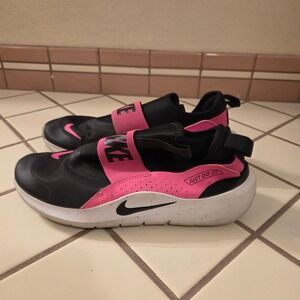 Nike Flex Runner Kids 6.5Y Black Hyper Pink Slip On Running Shoes AT4662-003